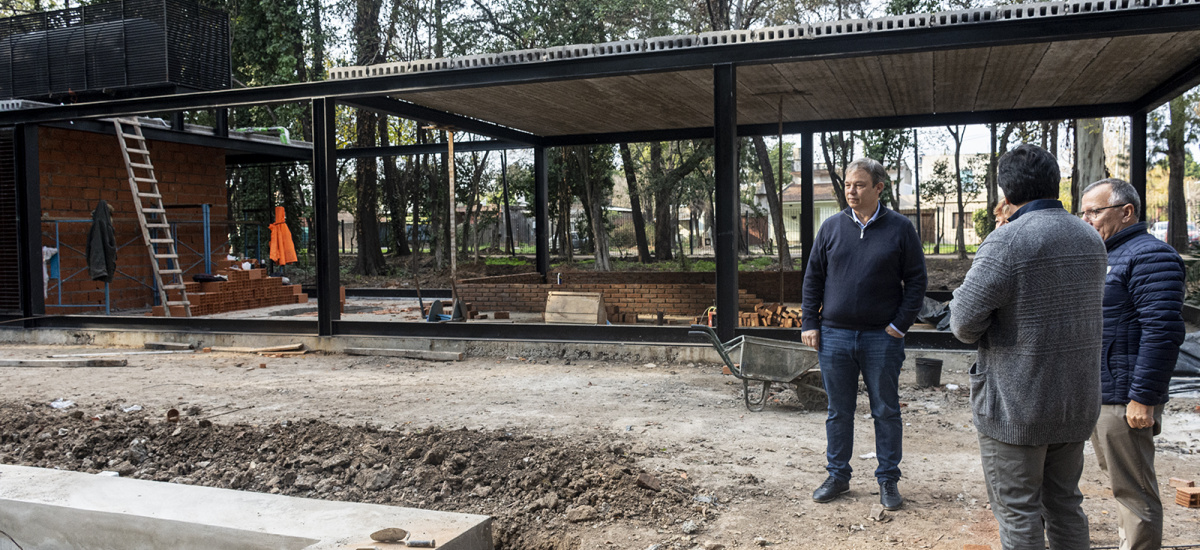 Cascallares recorrió las obras del parque saludable Ramón Carrillo